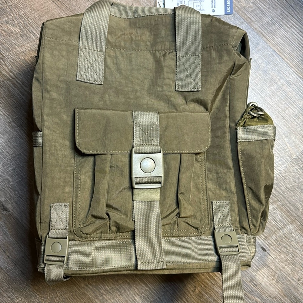 Tommy Bahama |✨NWT Harley Convertible Laptop Travel Backpack